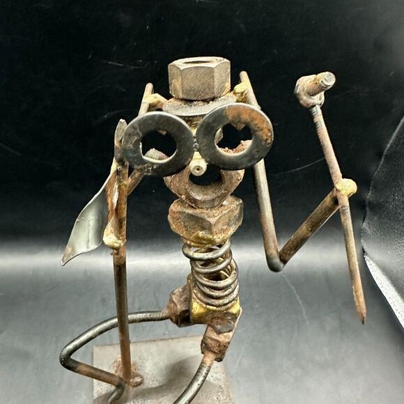 Vintage Metal Golfer Nuts Bolts Figure Flag Welded Art Unique Signed DFF Patina - Picture 13 of 16